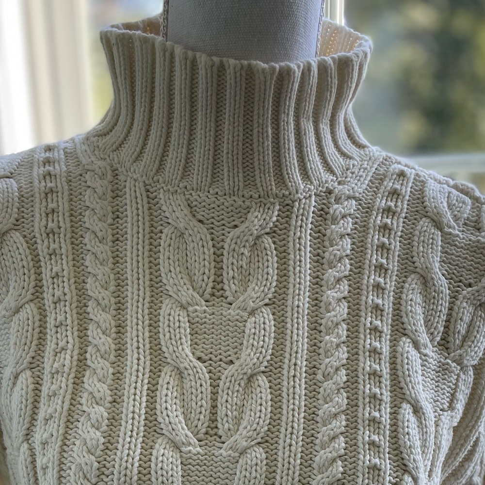 Women’s Chaps Medium Sweater